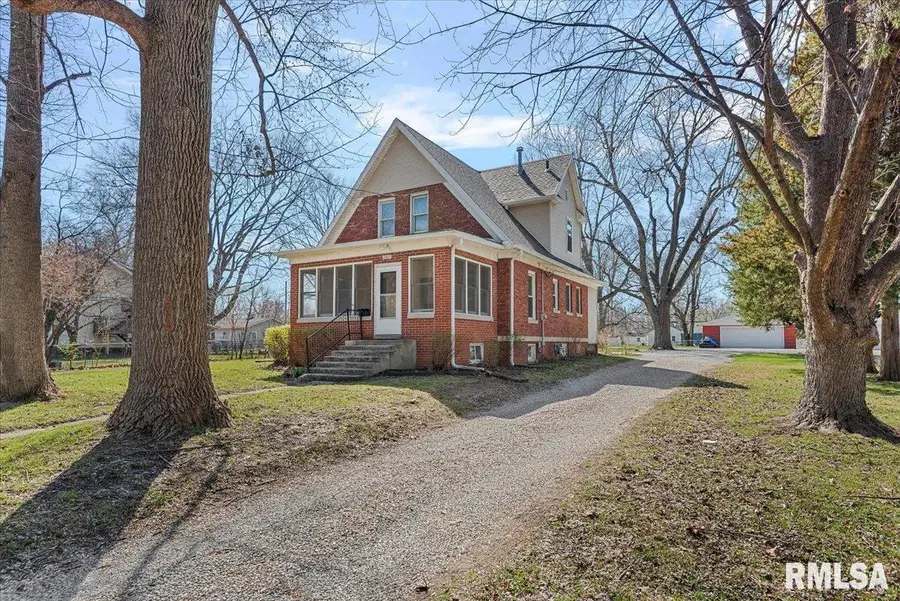 2817 S Park Avenue, Springfield, IL 62704 - #2