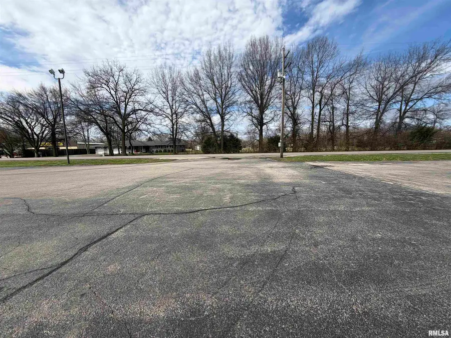 0 N 7th Street, Riverton, IL 62561 - #2