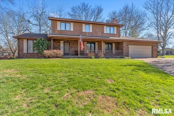 124 Augie Court, Chatham, IL 62629