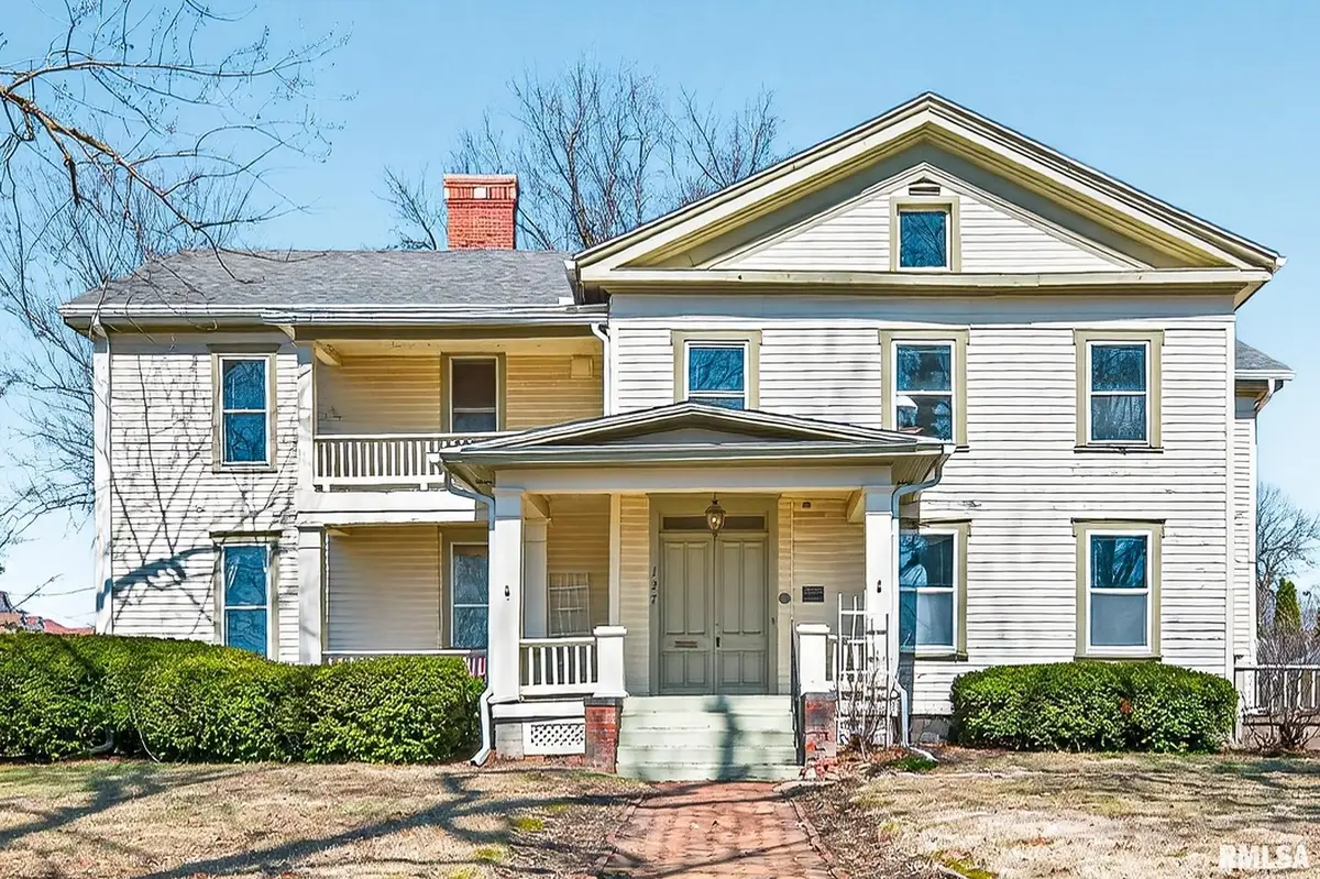 127 E North Street, Galesburg, IL 61401 - #1