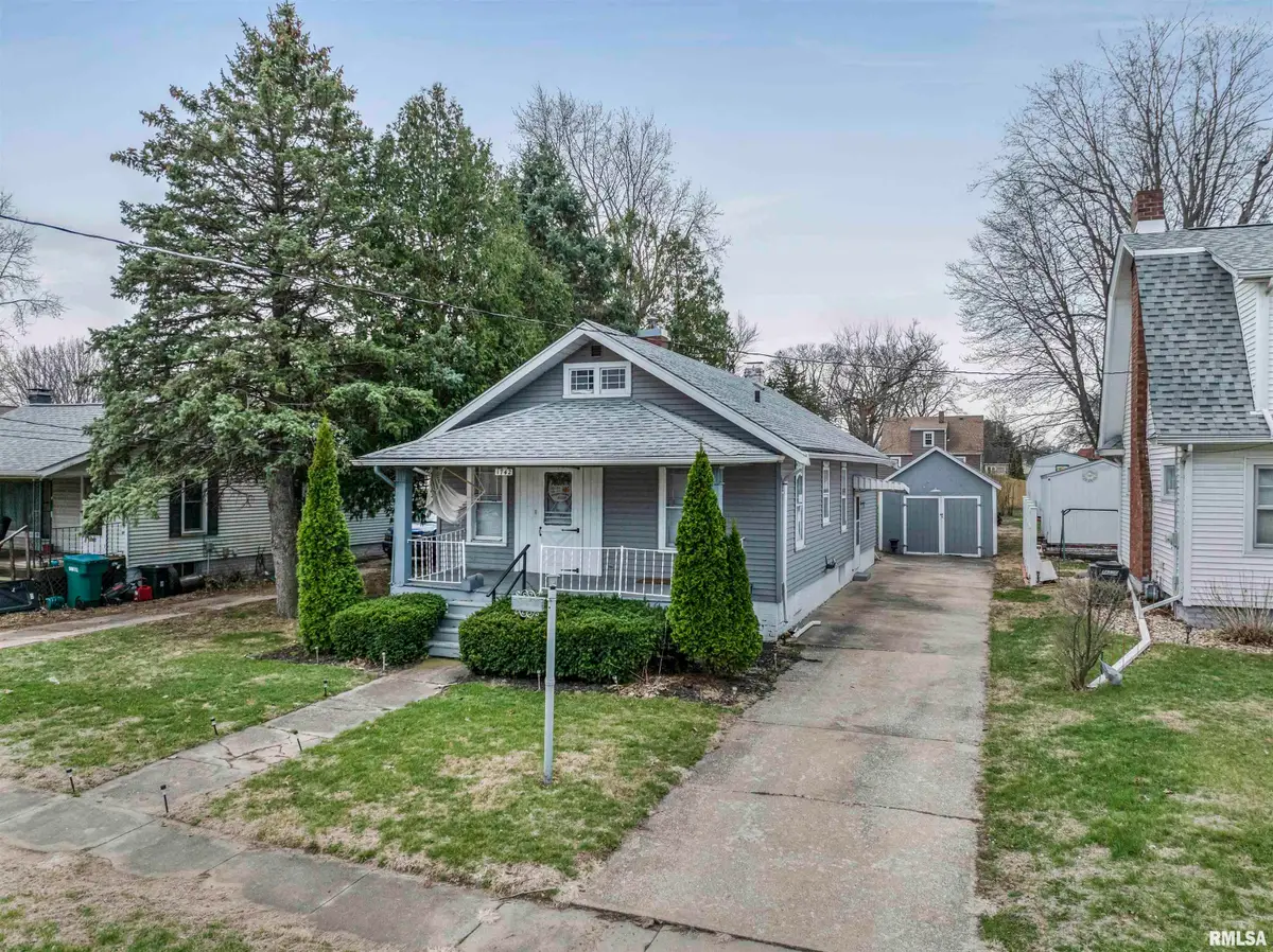 1742 Baird Avenue, Galesburg, IL 61401 - #1