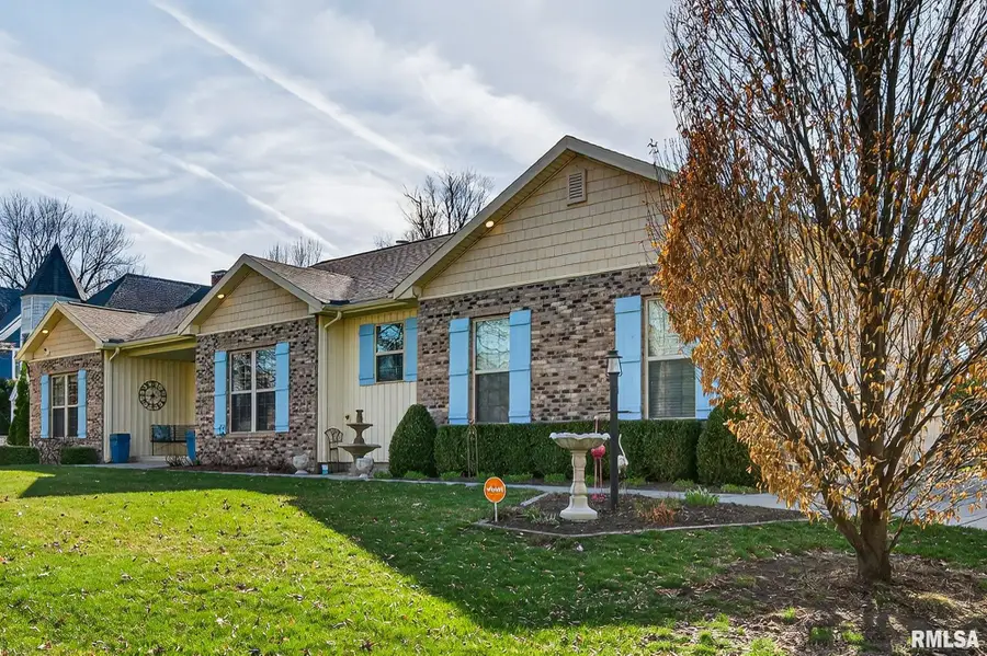 444 N Academy Street, Galesburg, IL 61401 - #2