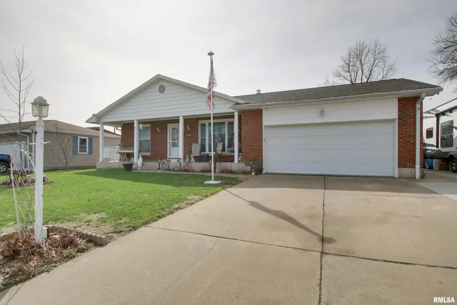 1016 Gerard Avenue, Quincy, IL 62305 - #2