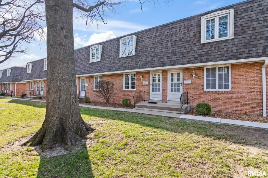 900 Durkin Drive #7, Springfield, IL 62704 - #2