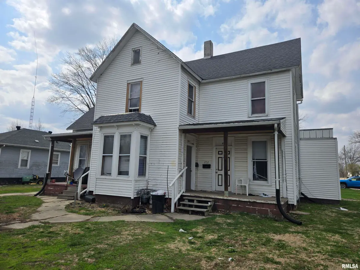 270 N Avenue C Street, Canton, IL 61520 - #1