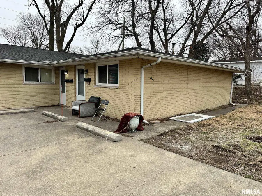 1546 E Cornell Street, Springfield, IL 62703 - #2