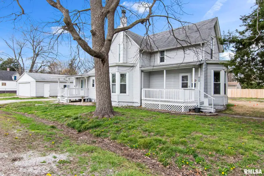 419 S 5th Street, Girard, IL 62640 - #3