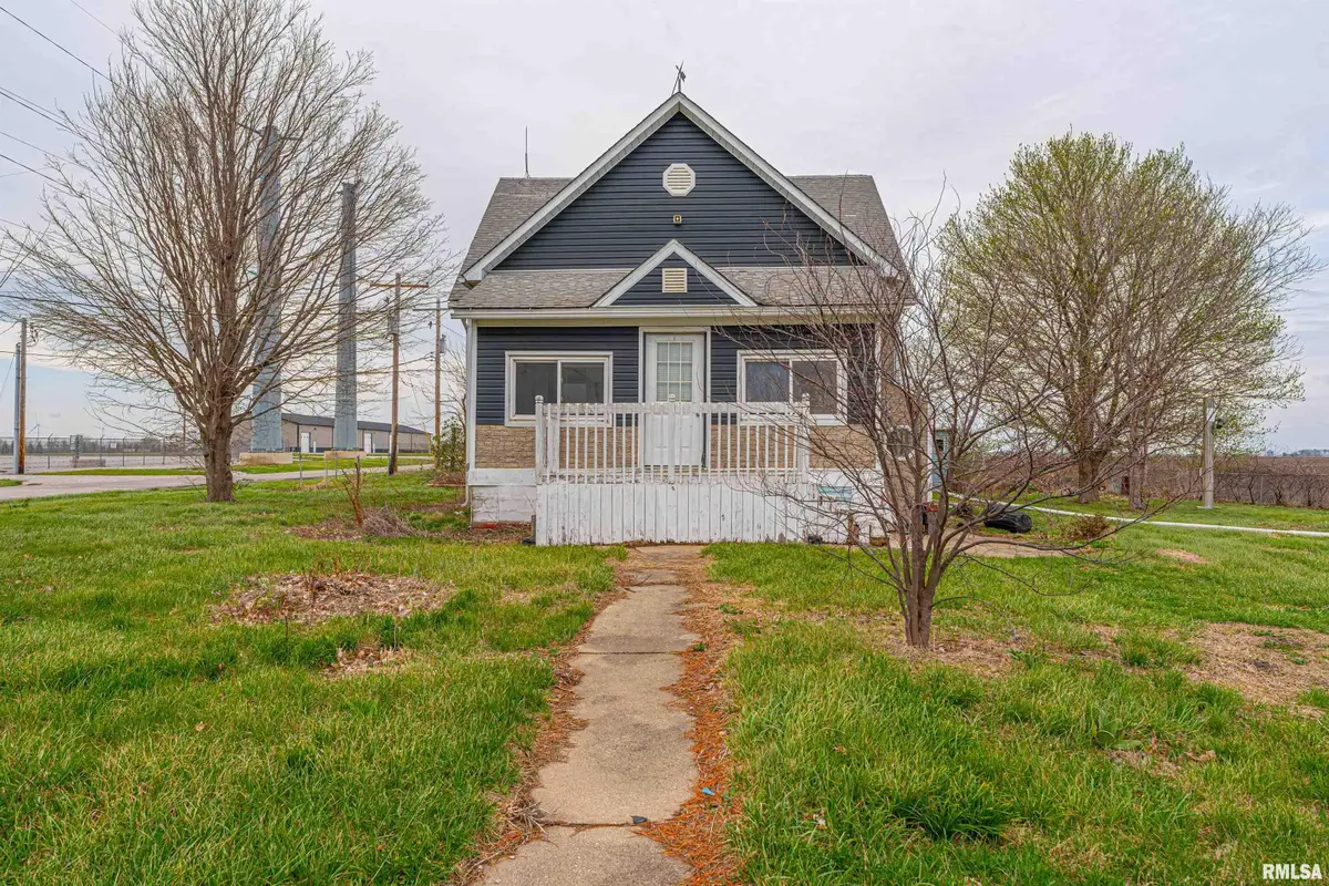 988 W Forsyth Road, Decatur, IL 62526 - #1