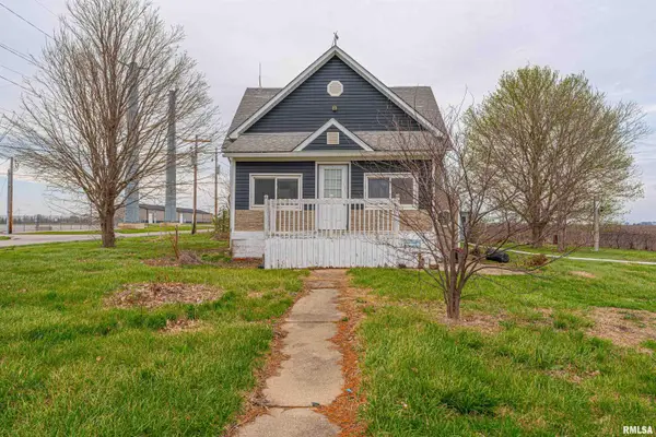 988 W Forsyth Road, Decatur, IL 62526