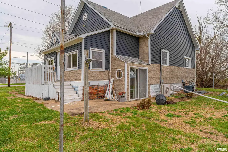 988 W Forsyth Road, Decatur, IL 62526 - #2