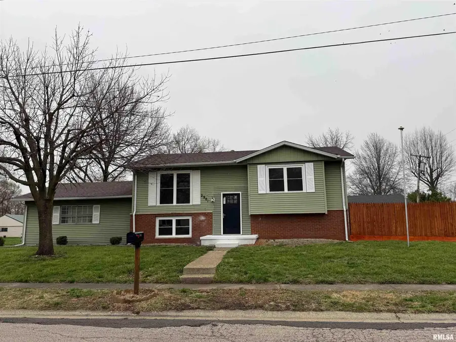 2901 Lyn Street, Springfield, IL 62702-2034 - #2