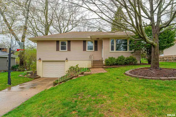 4615 N Lyndale Terrace, Peoria, IL 61614