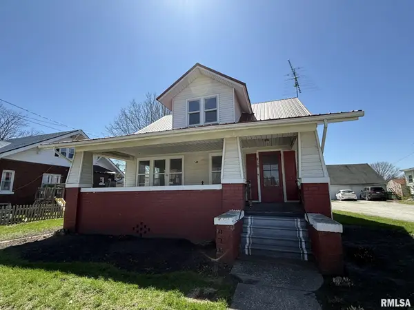 180 E Penn Avenue, Roseville, IL 61473