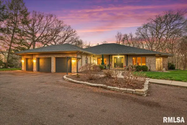 6201 Westminster Court, Springfield, IL 62711