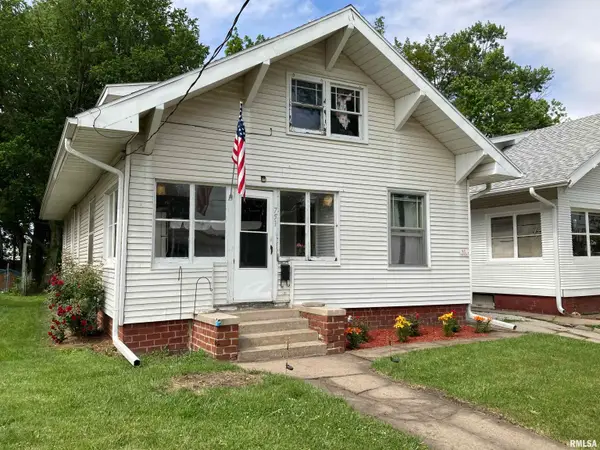 751 Mulberry Street, Galesburg, IL 61401