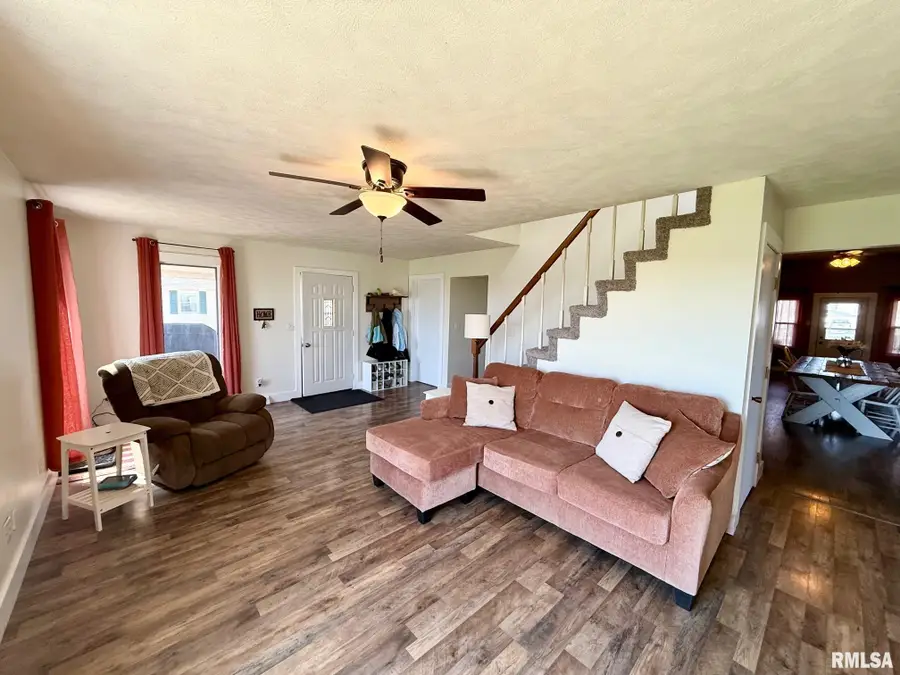 1736 600th Avenue, Lincoln, IL 62656 - #3