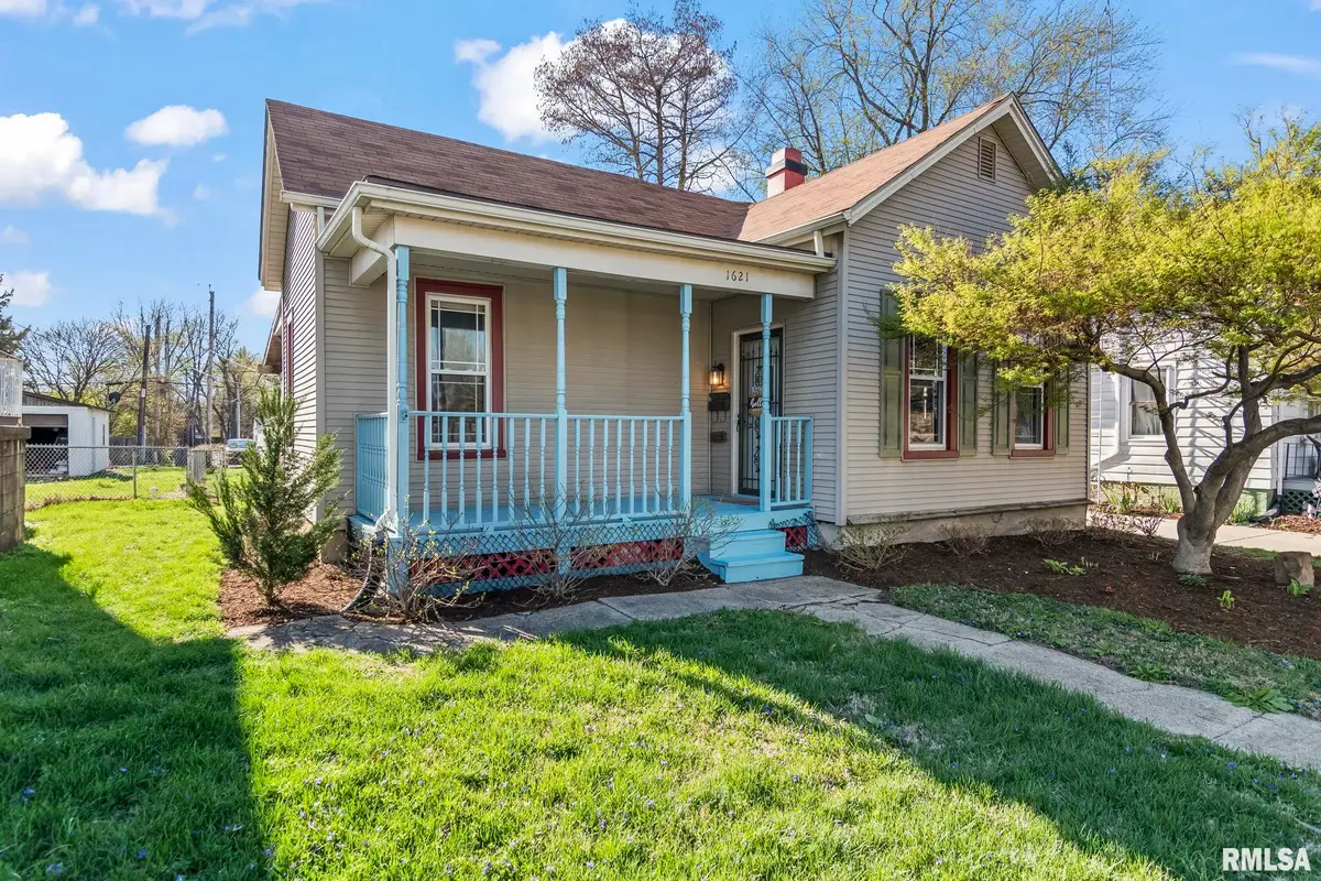 1621 N 8th Street, Springfield, IL 62702 - #1