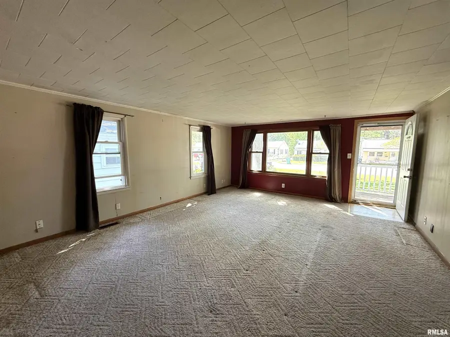 2856 Hoover Avenue, Springfield, IL 62703 - #3