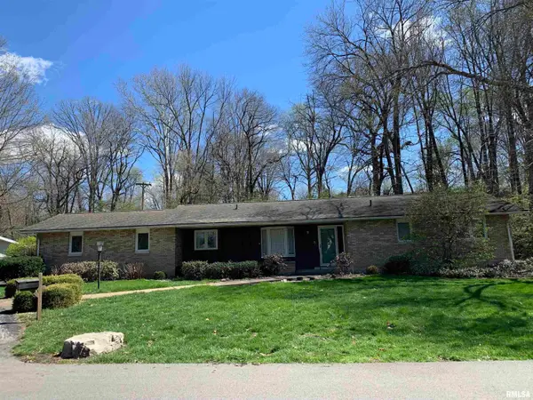 2424 Curved Creek Road, Quincy, IL 62305