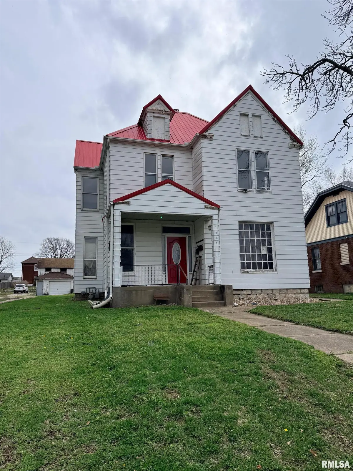 1218 N 8th Street #2, Quincy, IL 62301 - #1