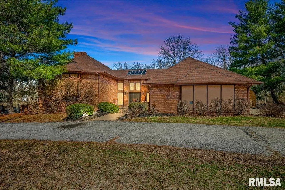2551 E Lake Shore Drive, Springfield, IL 62712 - #1