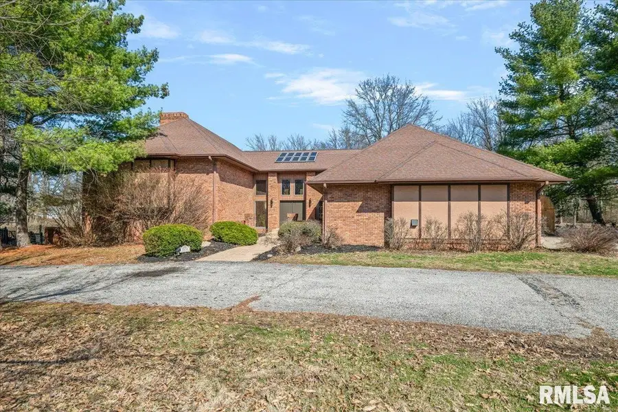 2551 E Lake Shore Drive, Springfield, IL 62712 - #2
