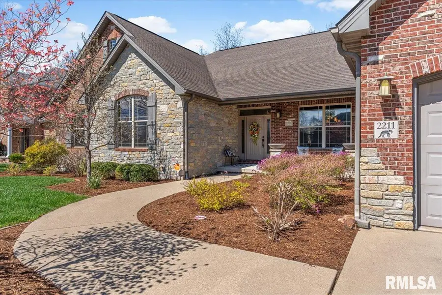 2211 Wydown Avenue, Springfield, IL 62704 - #3