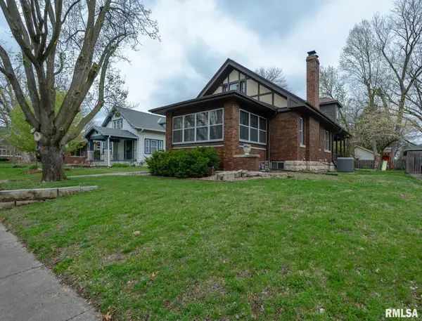 2005 Grove Avenue, Quincy, IL 62301