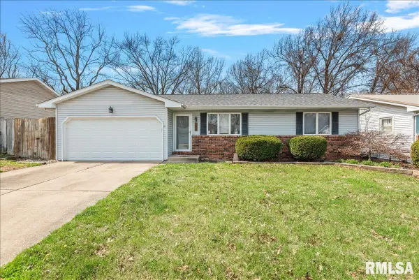 809 Diane Court, Springfield, IL 62702