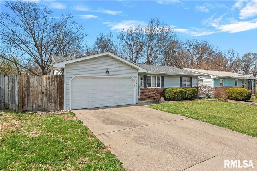 809 Diane Court, Springfield, IL 62702 - #3