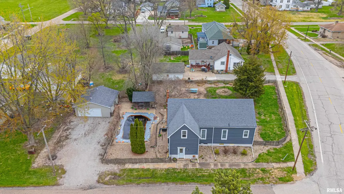 101 W 8th Street, Delavan, IL 61734 - #1