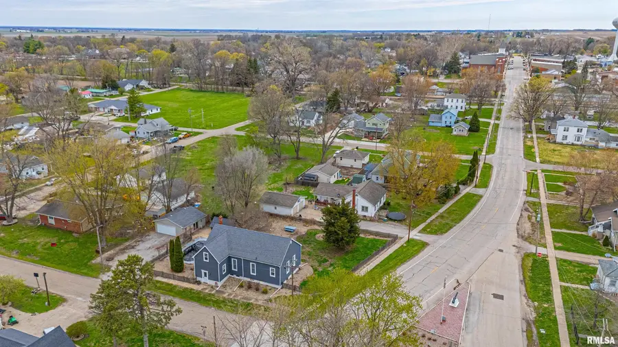 101 W 8th Street, Delavan, IL 61734 - #3