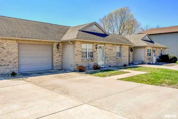 52 Heights Circle, Taylorville, IL 62568