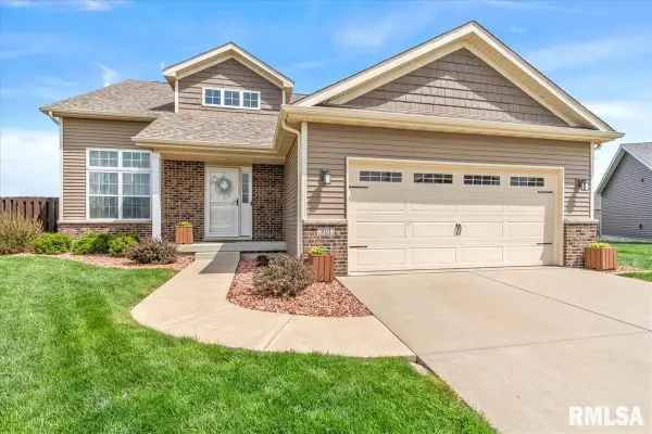 801 Kellan Drive, Chatham, IL 62629