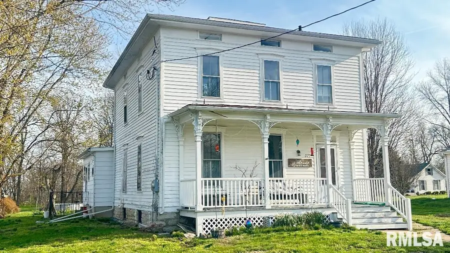 223 W High Street, Mendon, IL 62351 - #2