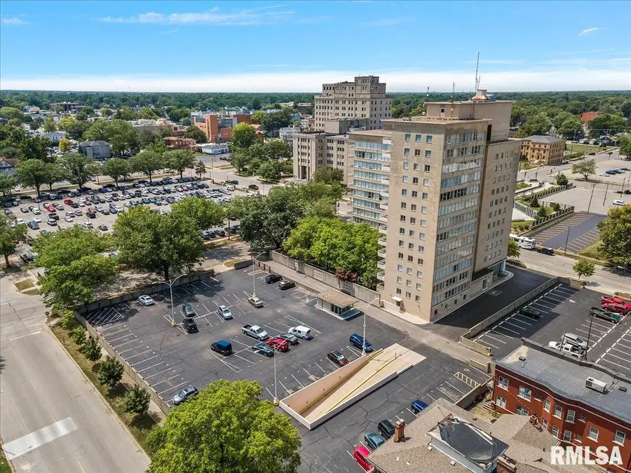 718 S 7th Street #1007, Springfield, IL 62704 - #2