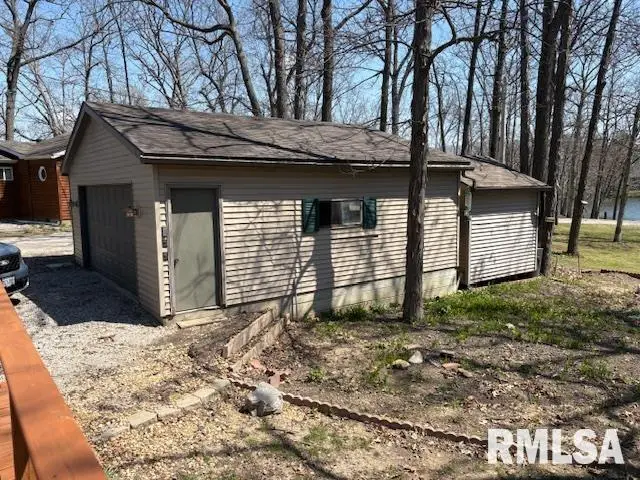 15871 N Lake Road, Girard, IL 62640 - #2