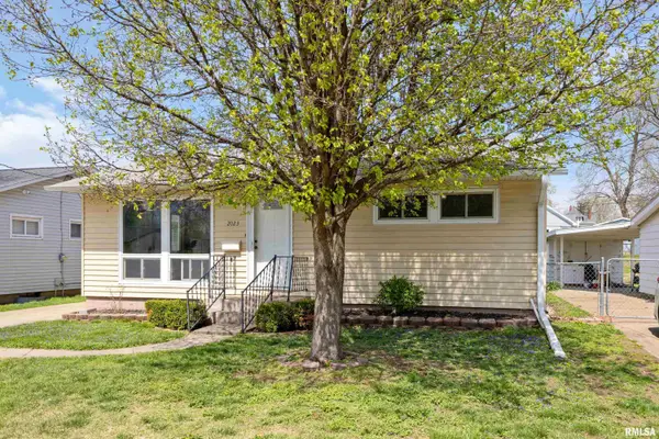 2023 Maple Street, Quincy, IL 62301