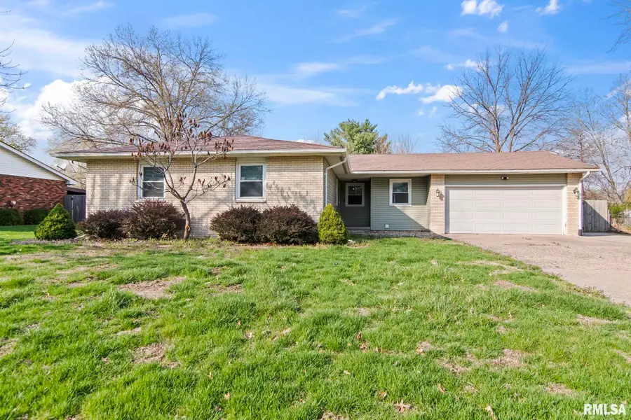 505 Hartford Drive, Sherman, IL 62684 - #2