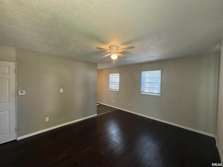 12 Gettysburg Drive, Springfield, IL 62702 - #2