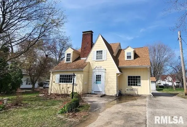 1398 N Cherry Street, Galesburg, IL 61401