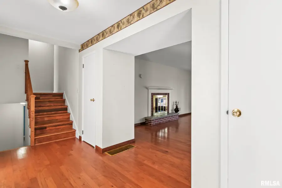 100 Andover Drive, Springfield, IL 62704 - #3