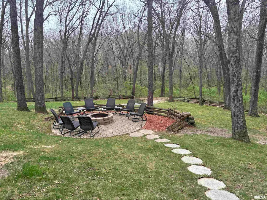 603 Loft Lane, Athens, IL 62613 - #2