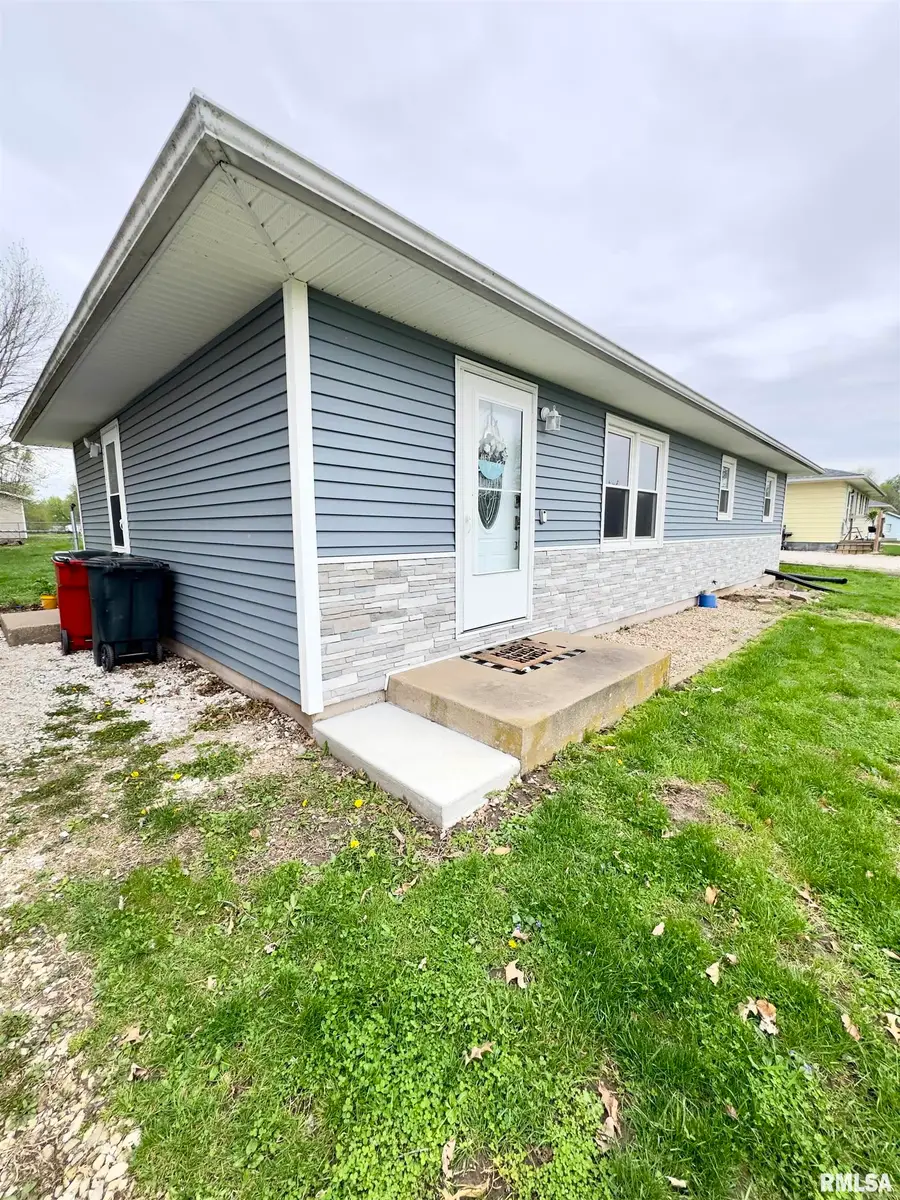 512 Magnolia Street, Payson, IL 62360 - #3