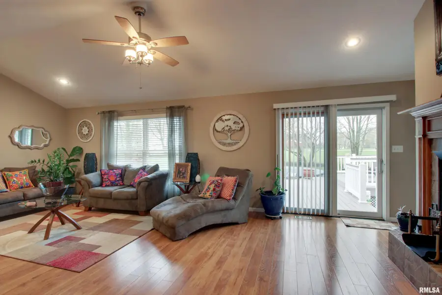 5297 Apache Pass, Quincy, IL 62305 - #3