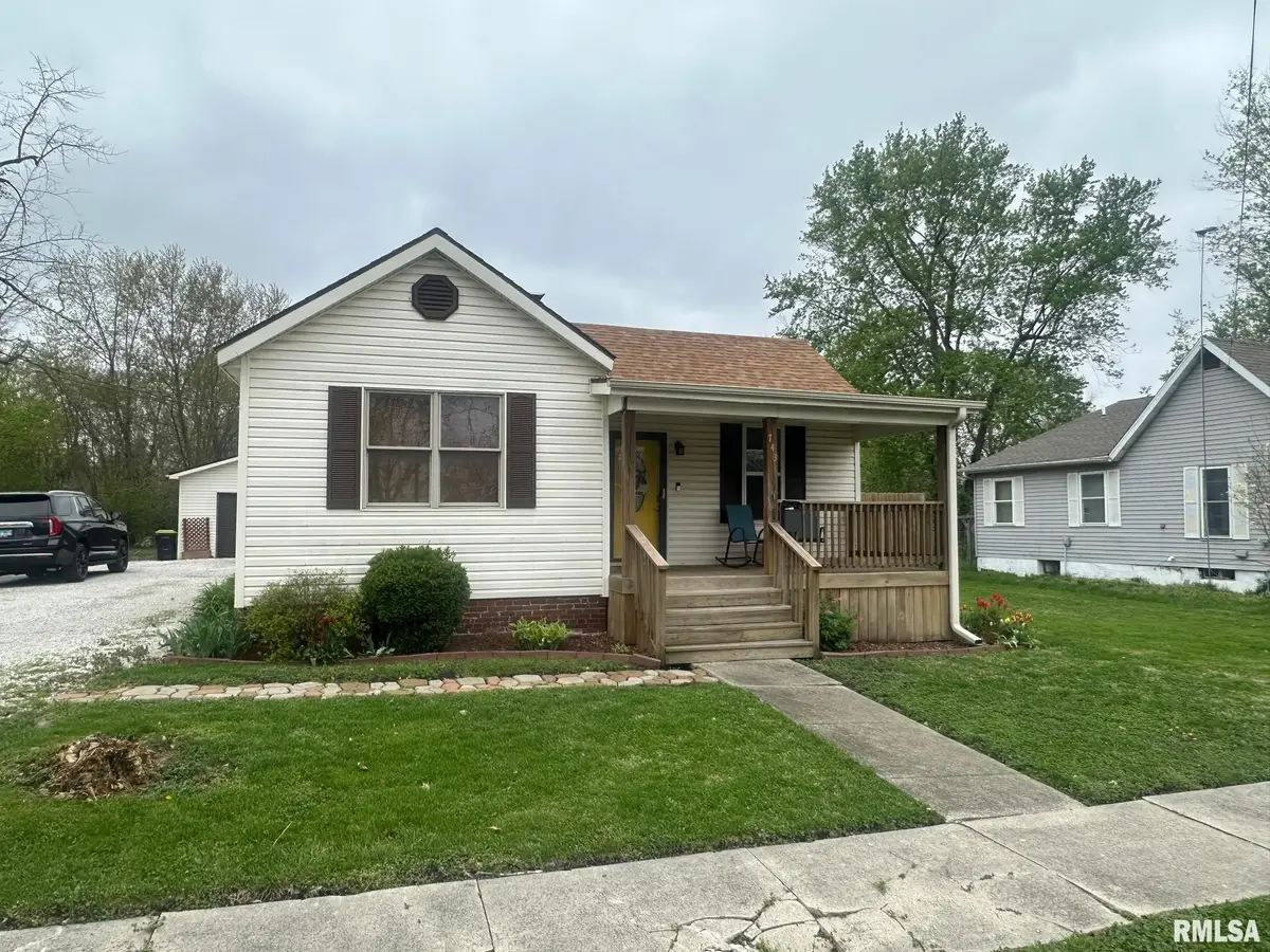 743 Bedwell Street, Jacksonville, IL 62650 - #1