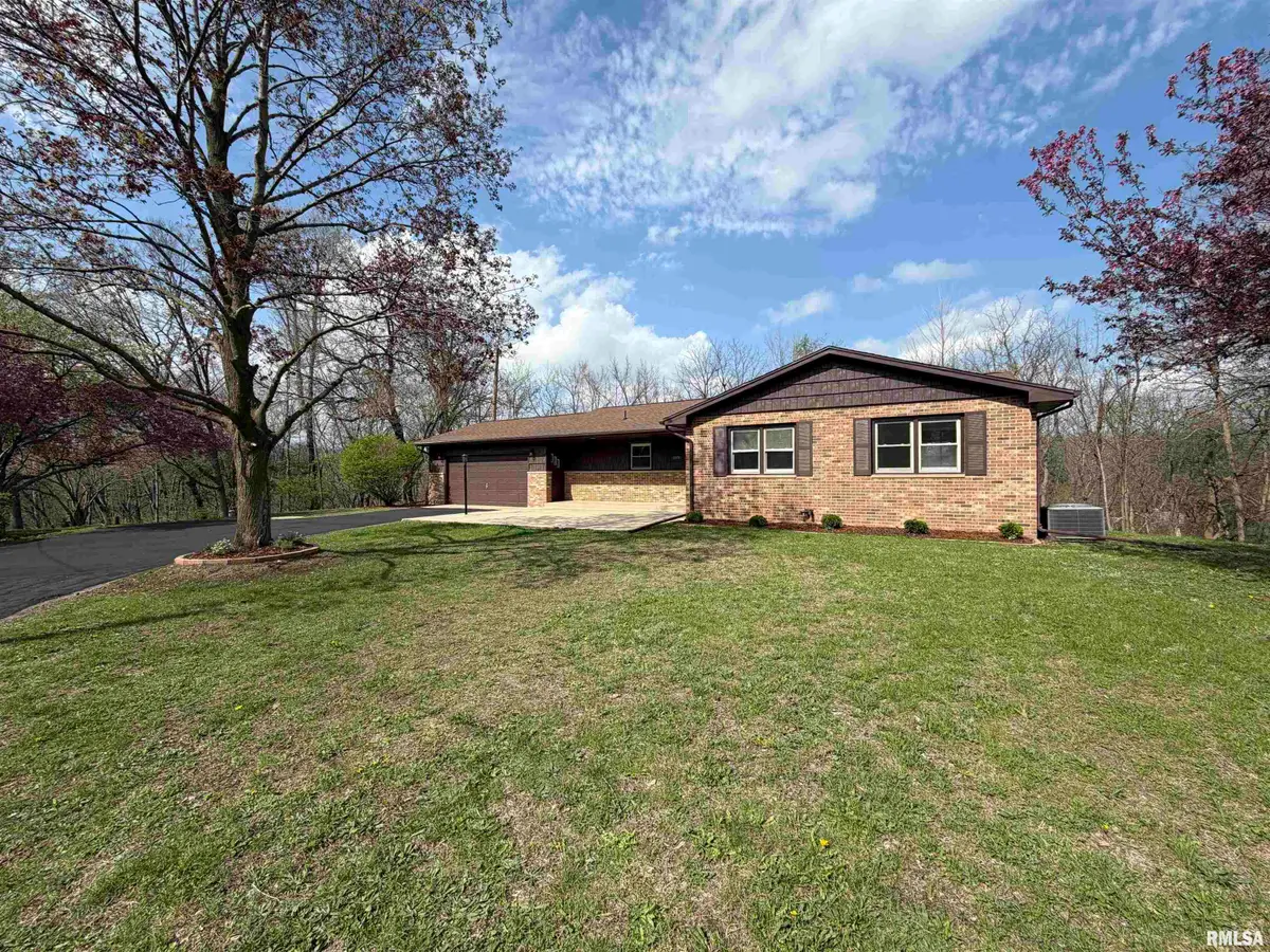 1890 Sunrise Drive, Galesburg, IL 61401 - #1