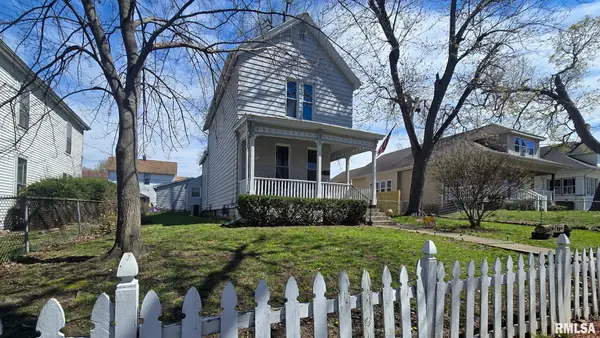 1330 N 6th Street, Quincy, IL 62301