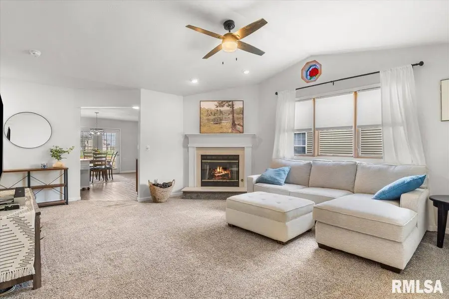 113 Eagle Ridge Drive, Chatham, IL 62629 - #2