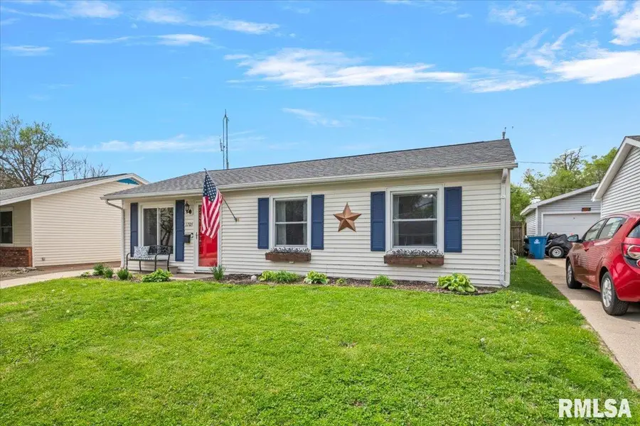 1705 Fairfield Drive, Springfield, IL 62702 - #2